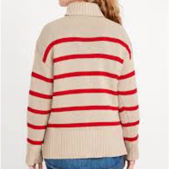 ❤️ NWT Striped Turtleneck Sweater! - Picture 2 of 6